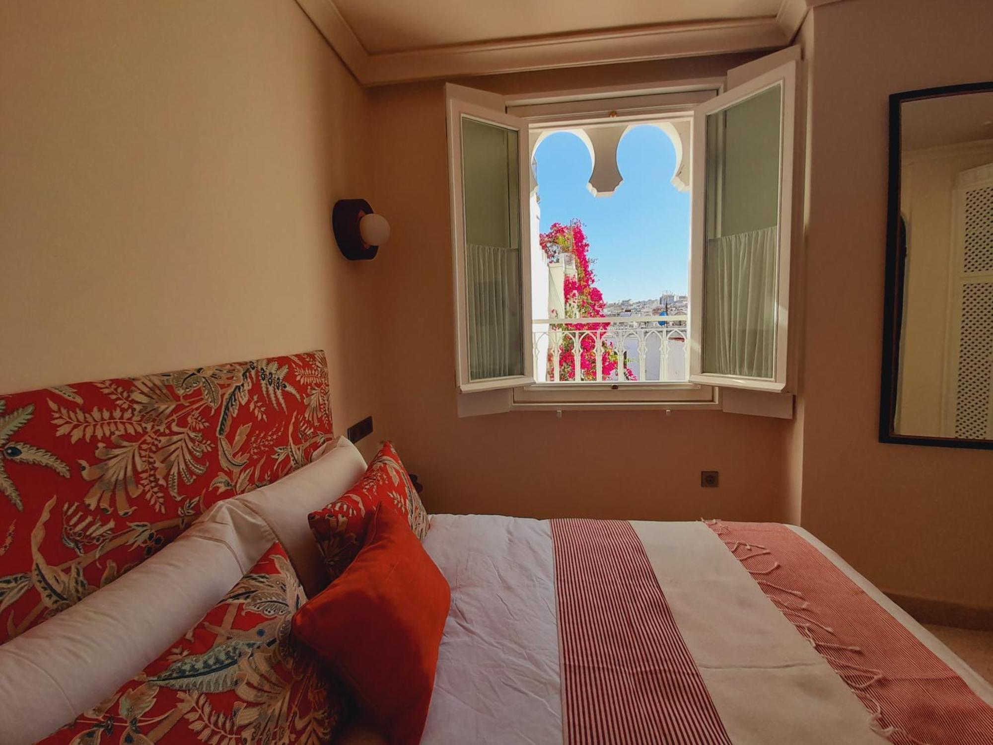 Absinthe Guest House Танжер Екстериор снимка